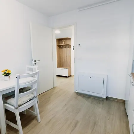 Sweet Memories Apart Coresi 1 Brasov Exterior photo